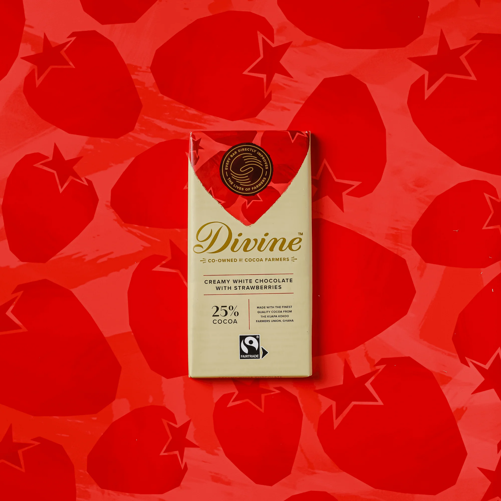 25% White Chocolate with Strawberries Sharing Bar, 3 oz. (Wholesale) - Image 3